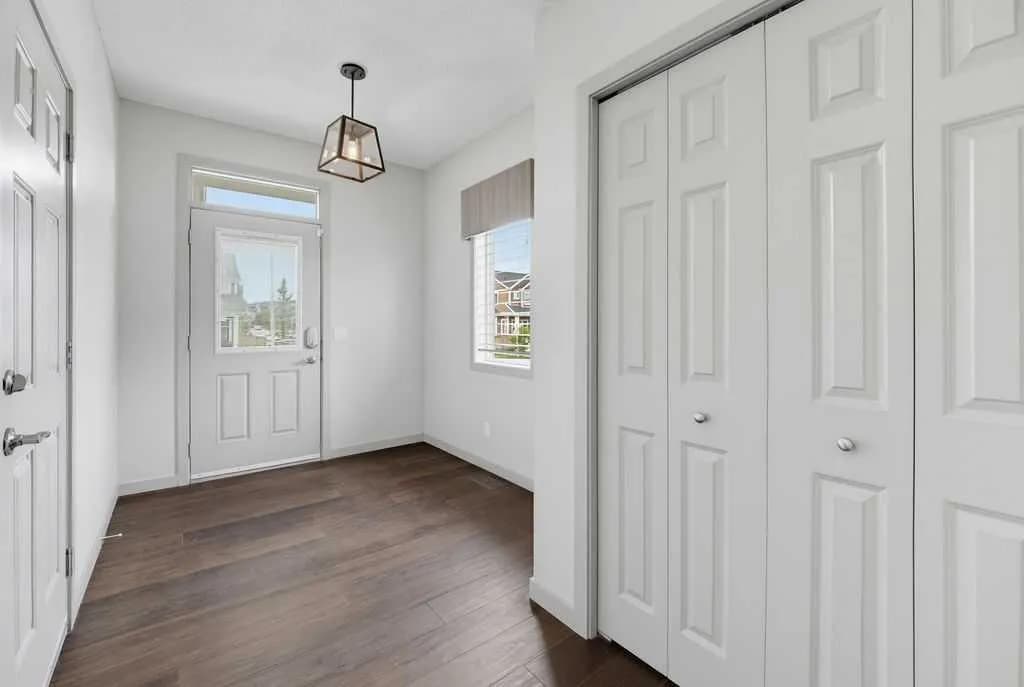Semi Detached (Half Duplex)