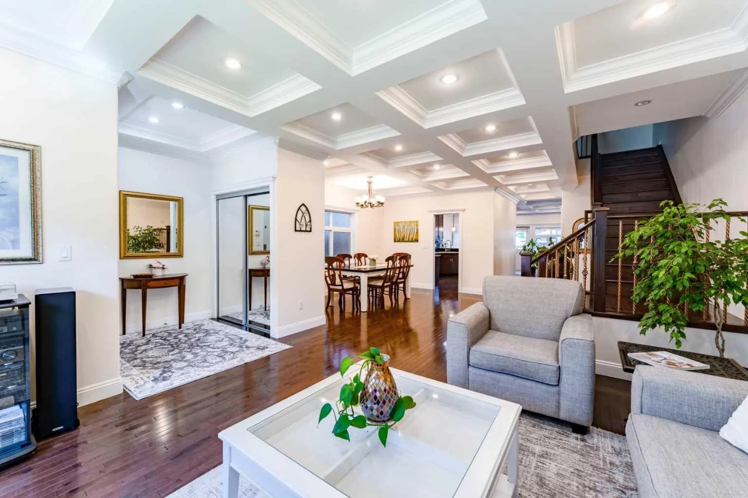 Semi Detached (Half Duplex)