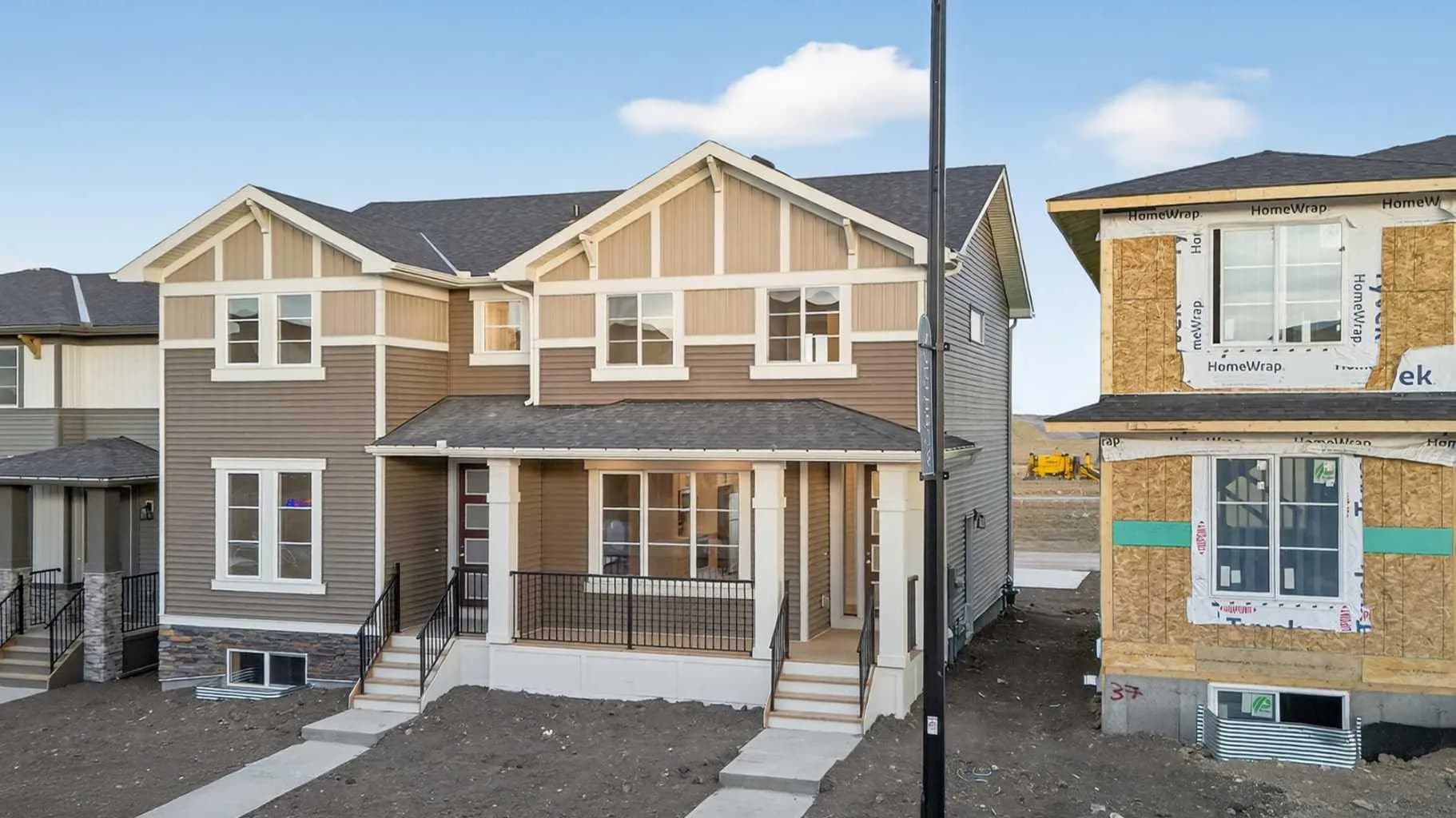 Semi Detached (Half Duplex)