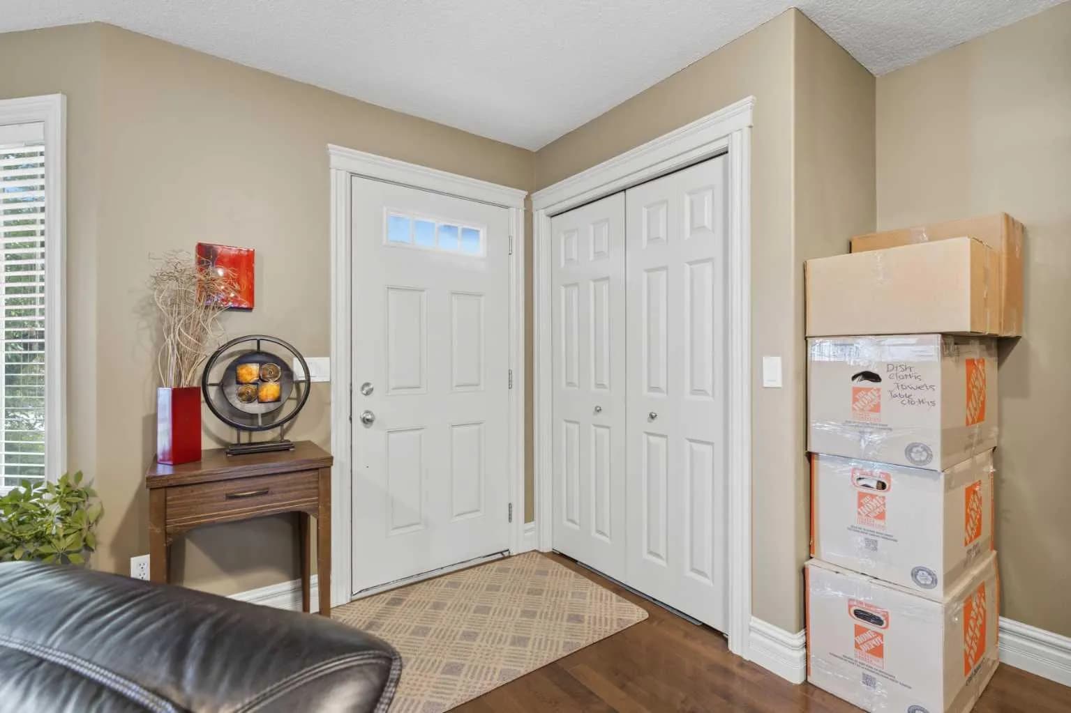 Semi Detached (Half Duplex)