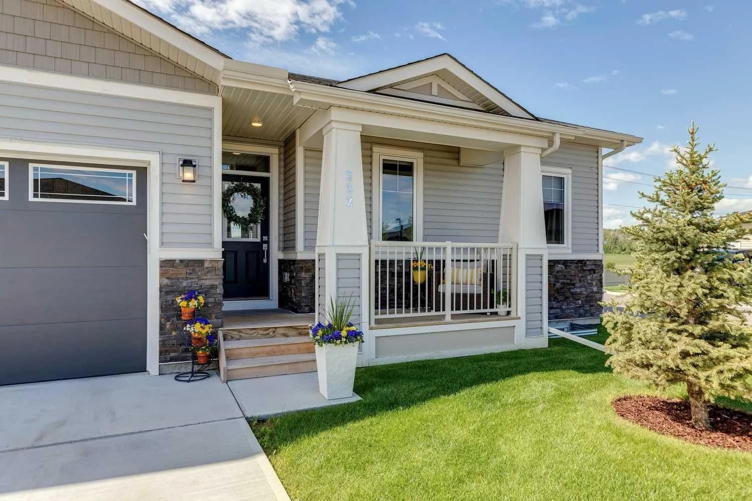 Semi Detached (Half Duplex)