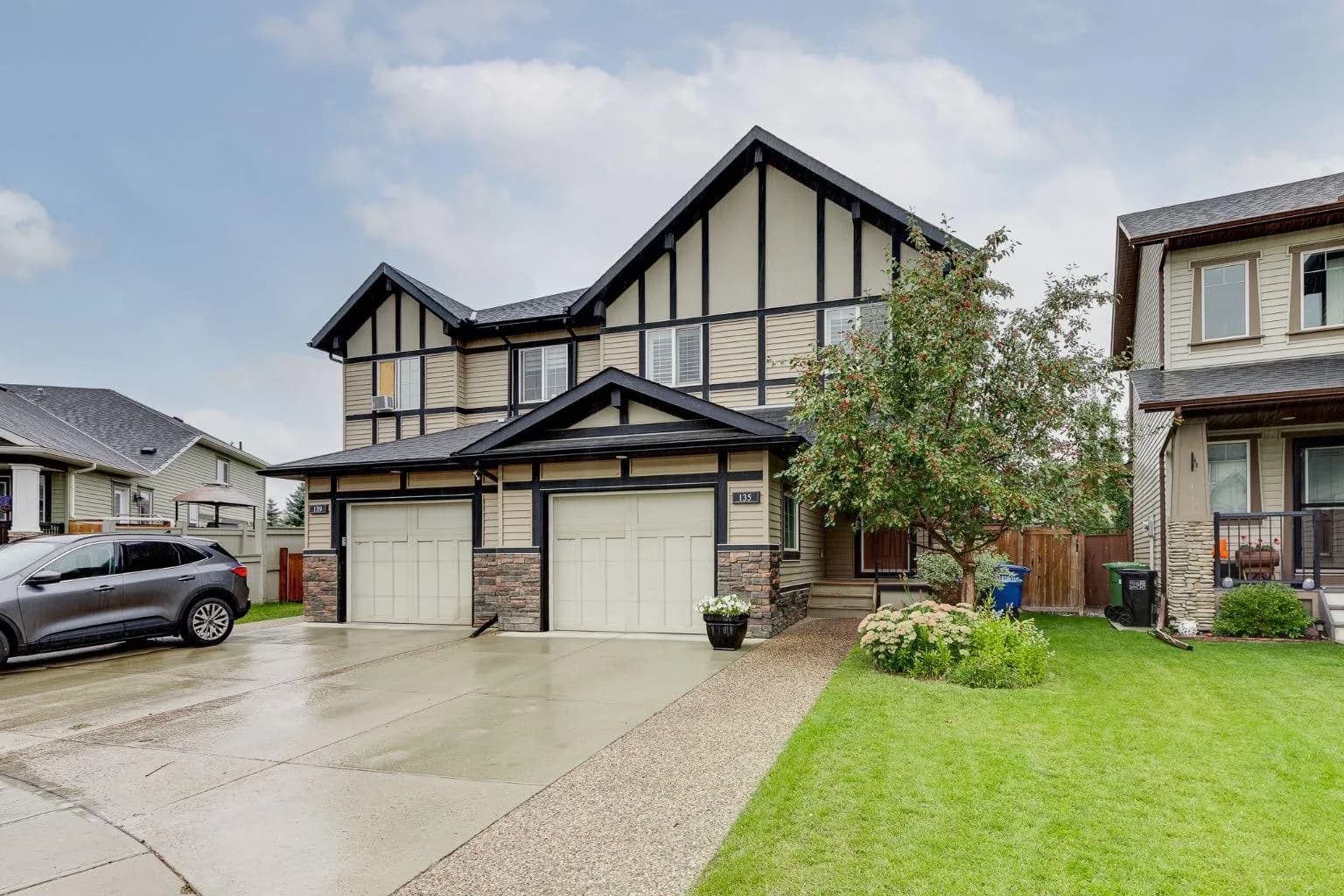 Semi Detached (Half Duplex)