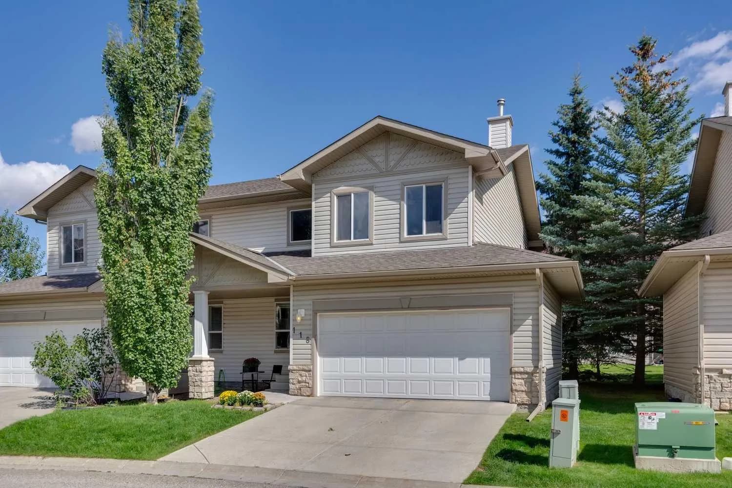 Semi Detached (Half Duplex)