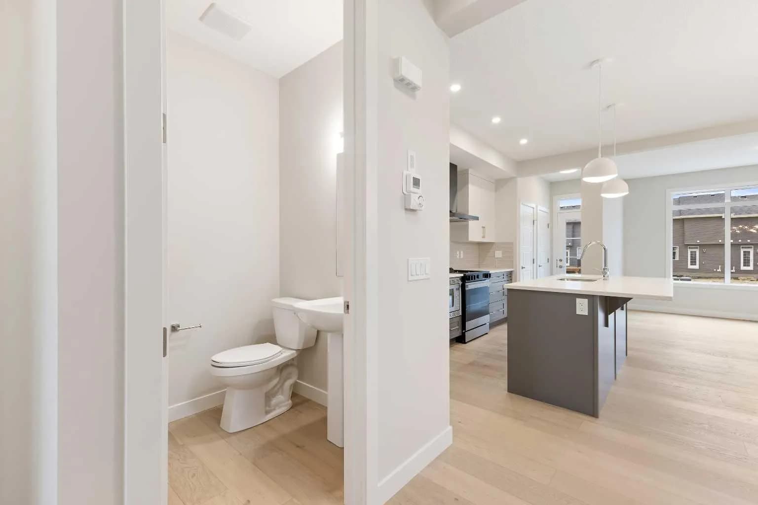 Semi Detached (Half Duplex)