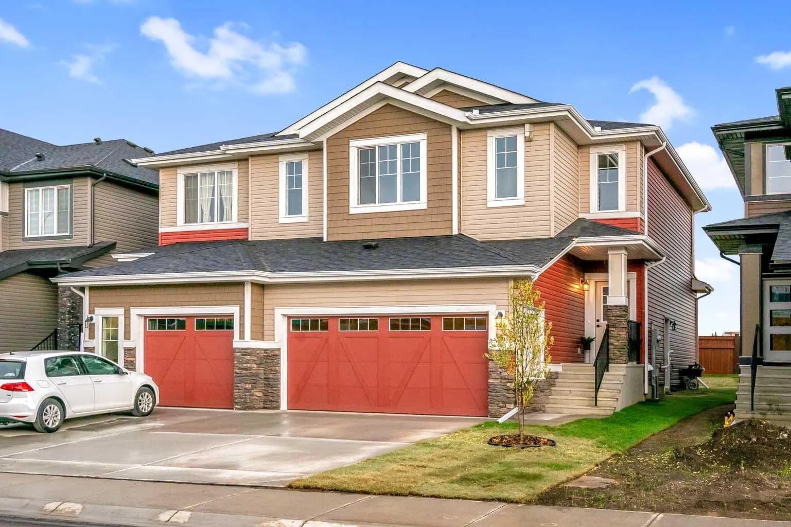 Semi Detached (Half Duplex)