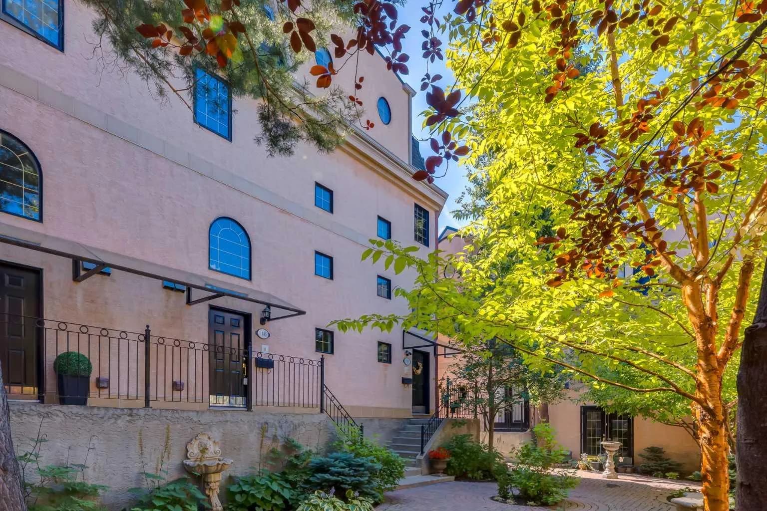 Row/Townhouse