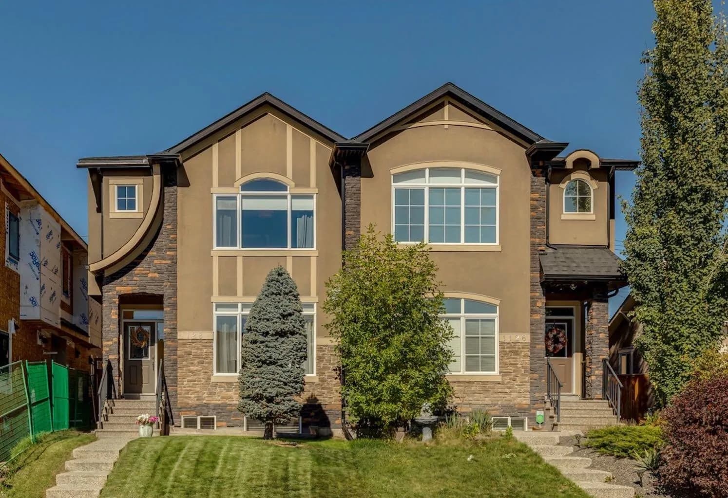Semi Detached (Half Duplex)