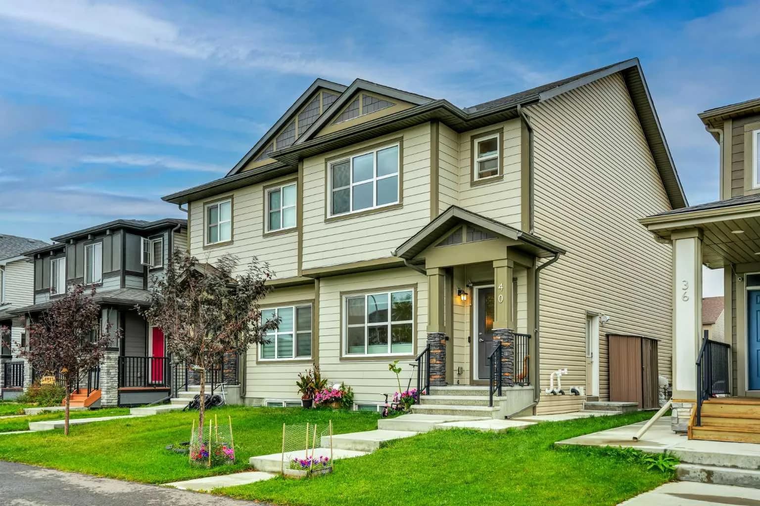 Semi Detached (Half Duplex)