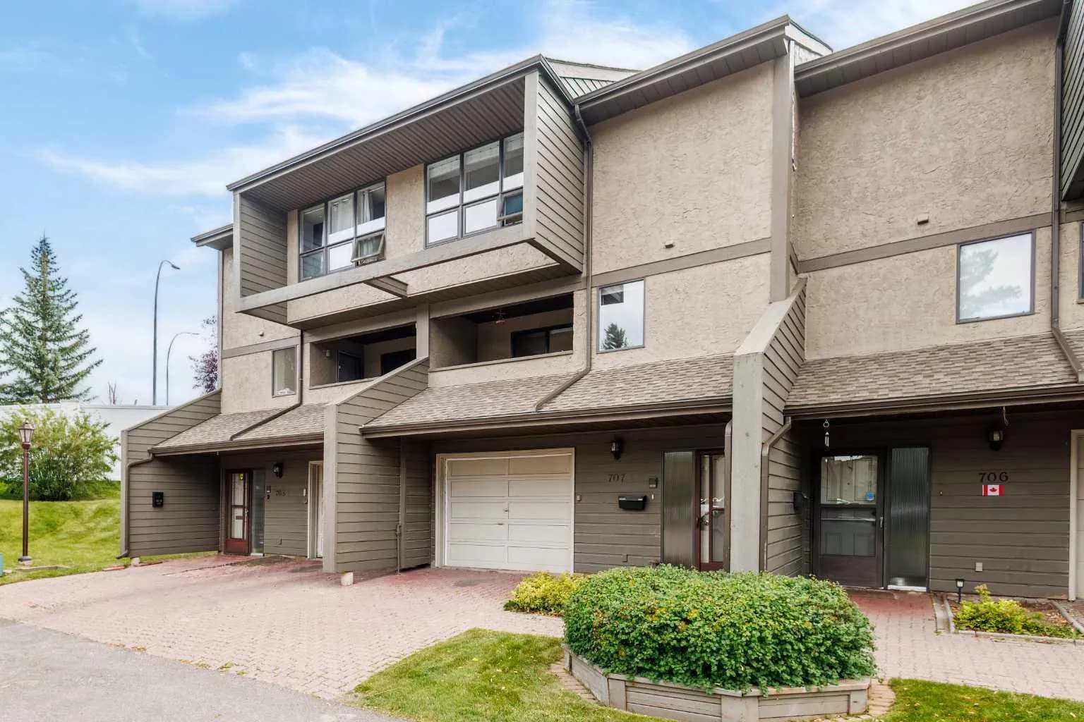 Row/Townhouse