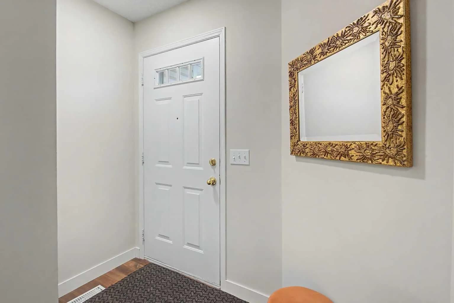 Semi Detached (Half Duplex)