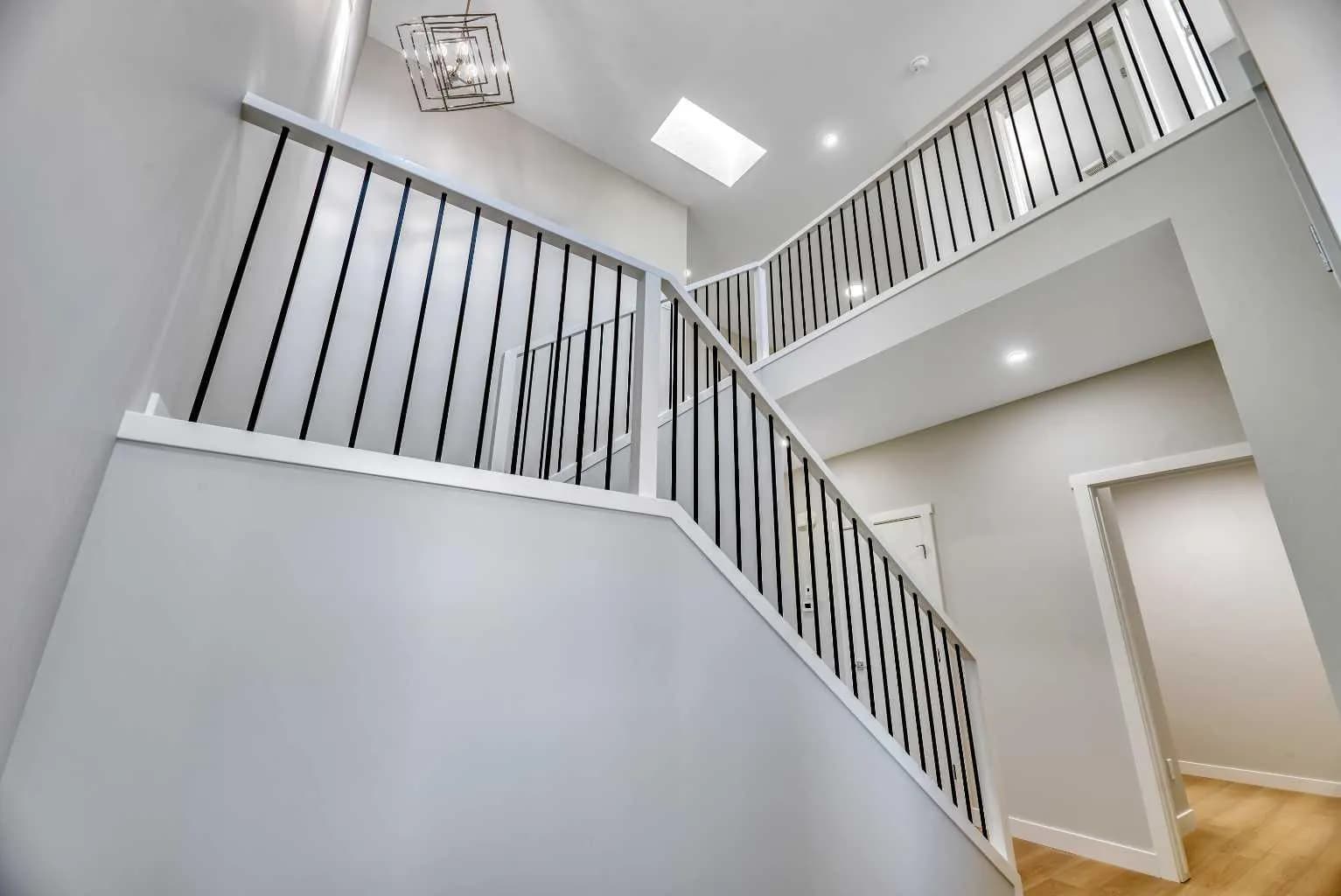 Semi Detached (Half Duplex)