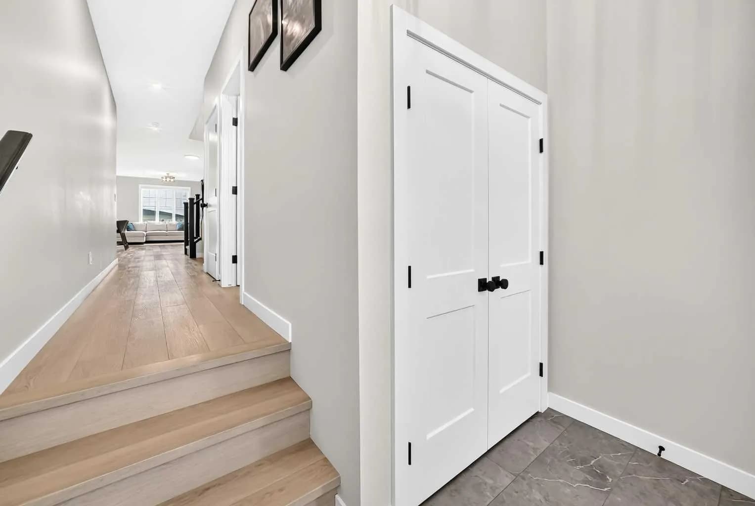 Semi Detached (Half Duplex)