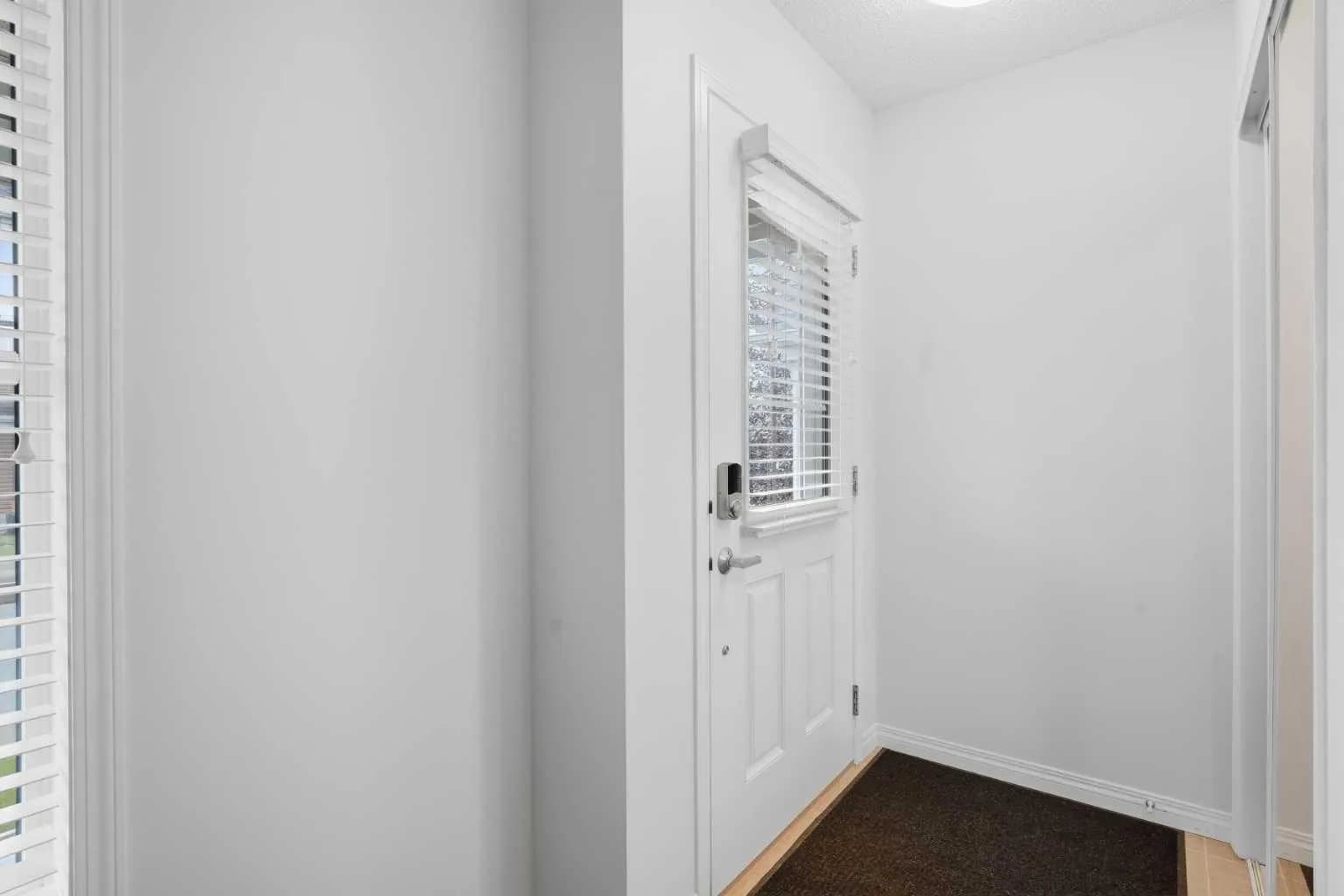 Semi Detached (Half Duplex)