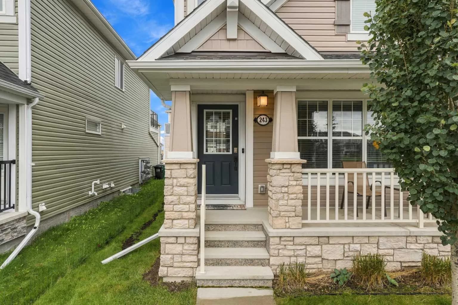 Semi Detached (Half Duplex)
