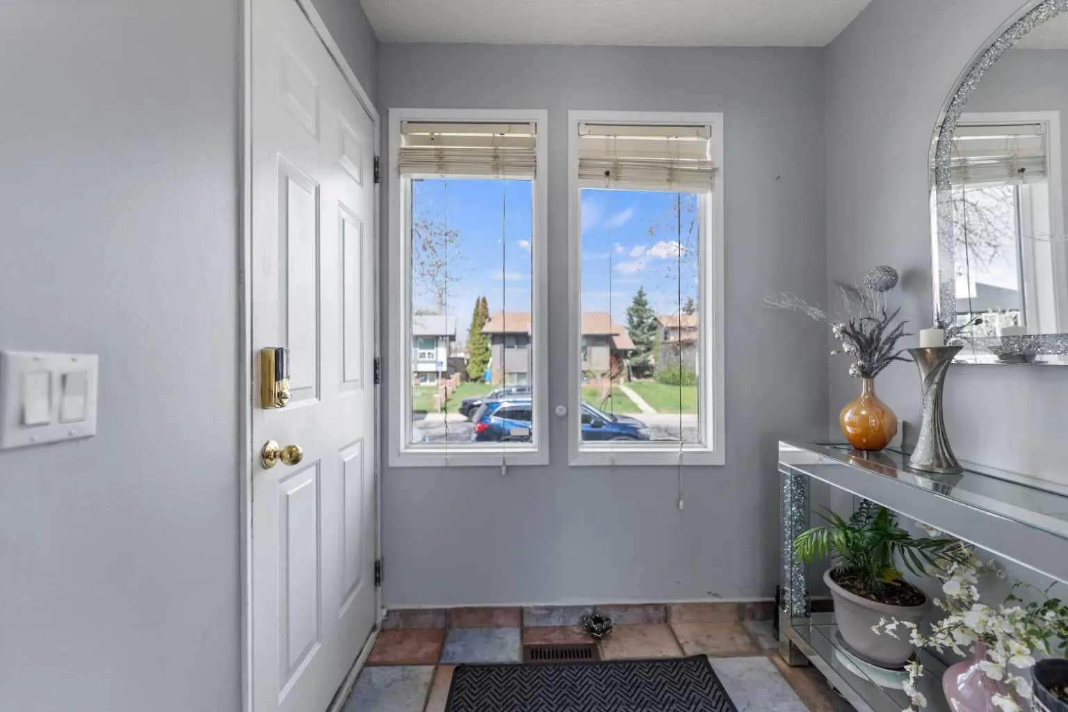 Semi Detached (Half Duplex)