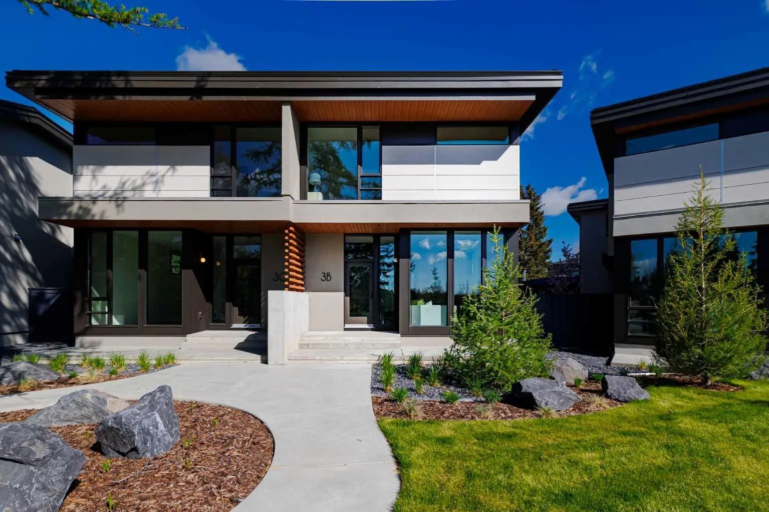 Semi Detached (Half Duplex)