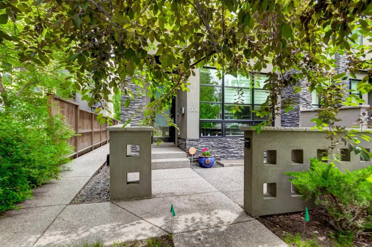 Row/Townhouse