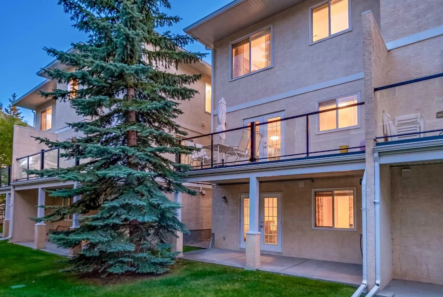 Semi Detached (Half Duplex)