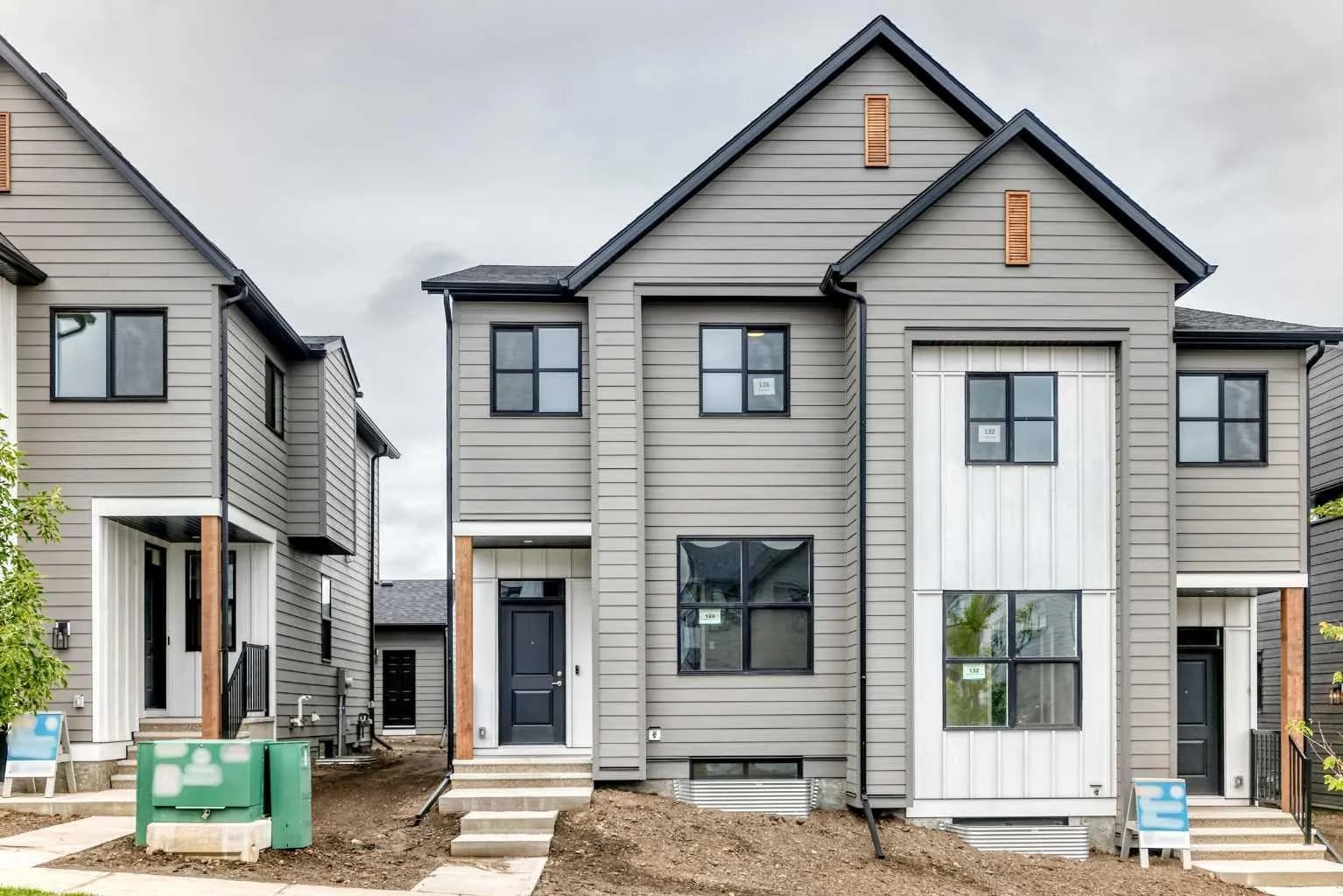 Semi Detached (Half Duplex)