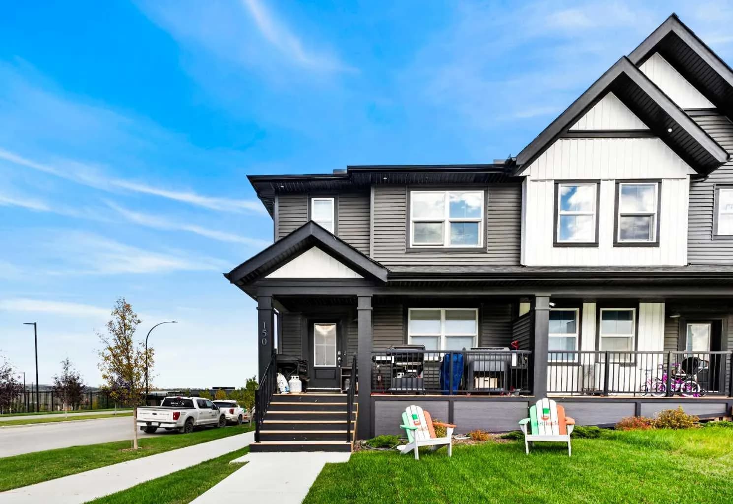 Semi Detached (Half Duplex)