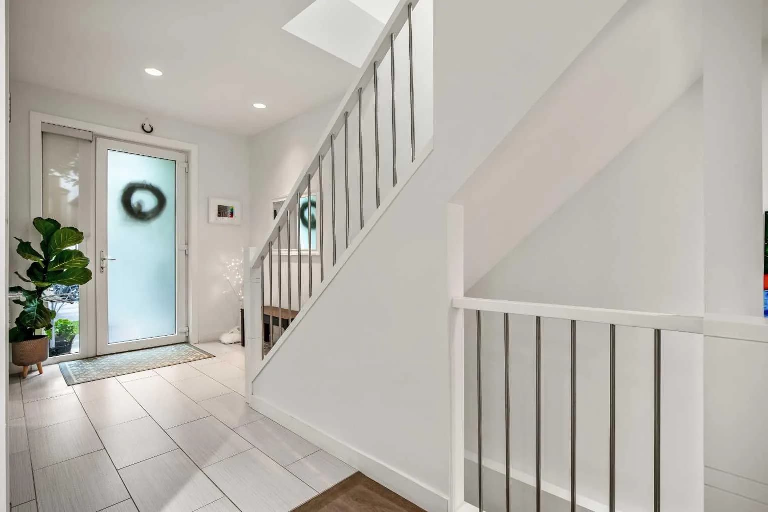 Semi Detached (Half Duplex)