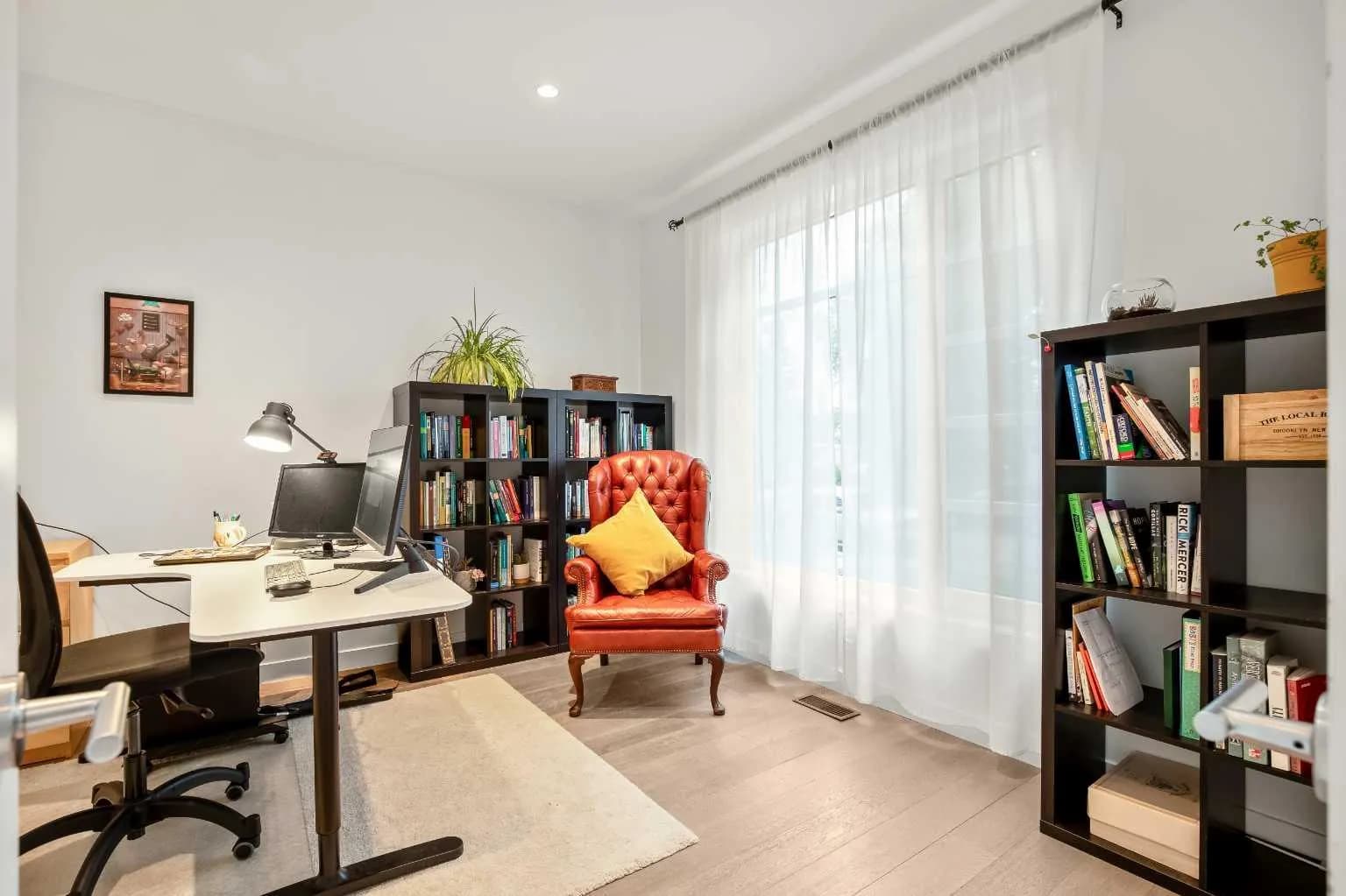 Semi Detached (Half Duplex)