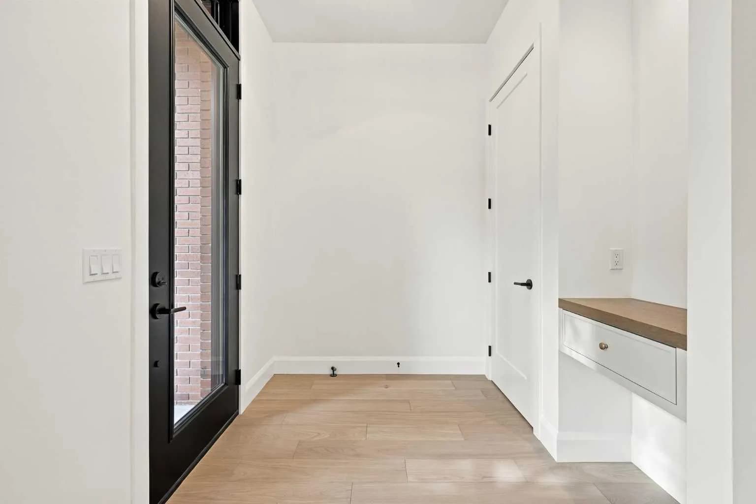 Semi Detached (Half Duplex)