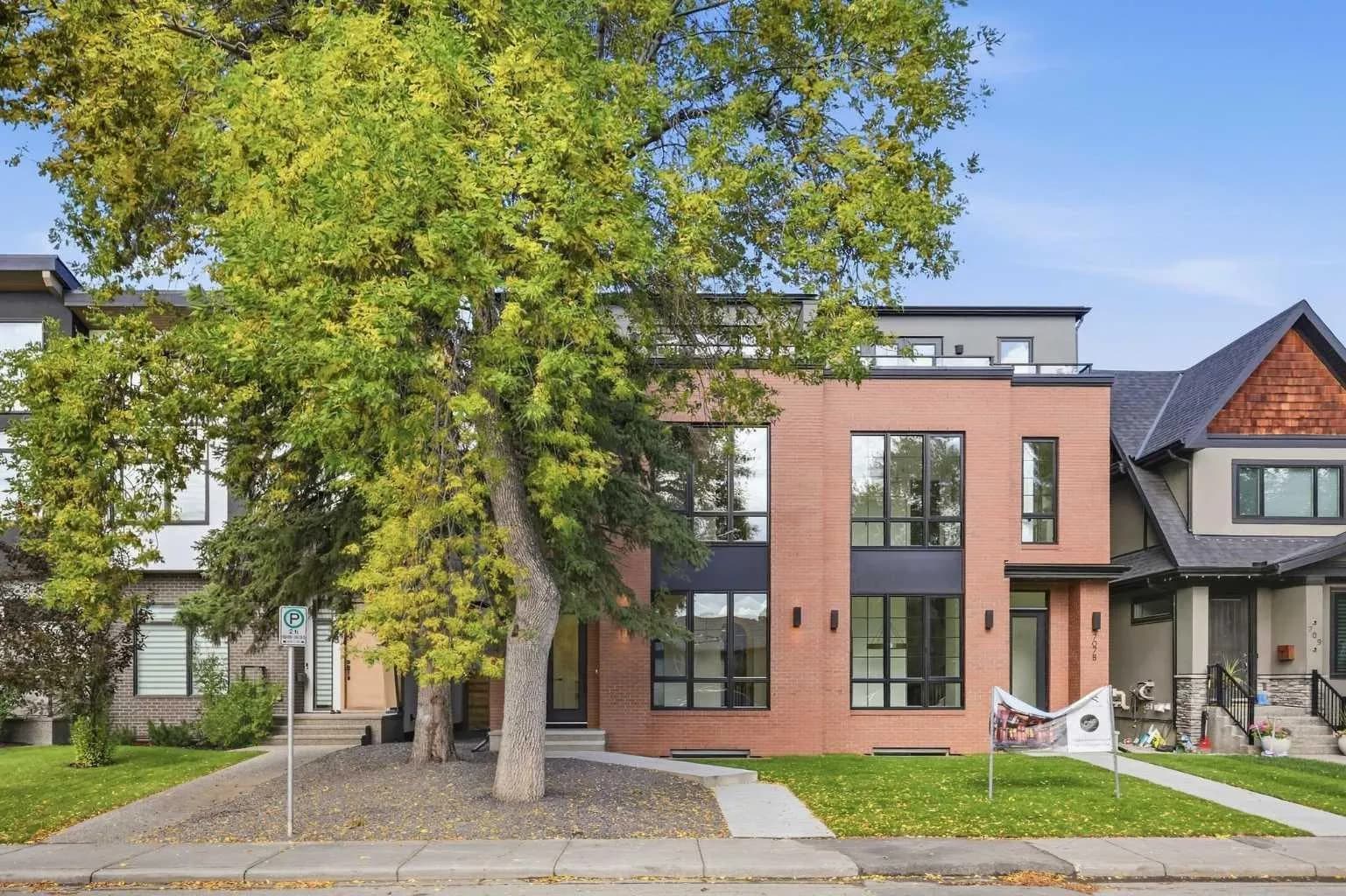 Semi Detached (Half Duplex)