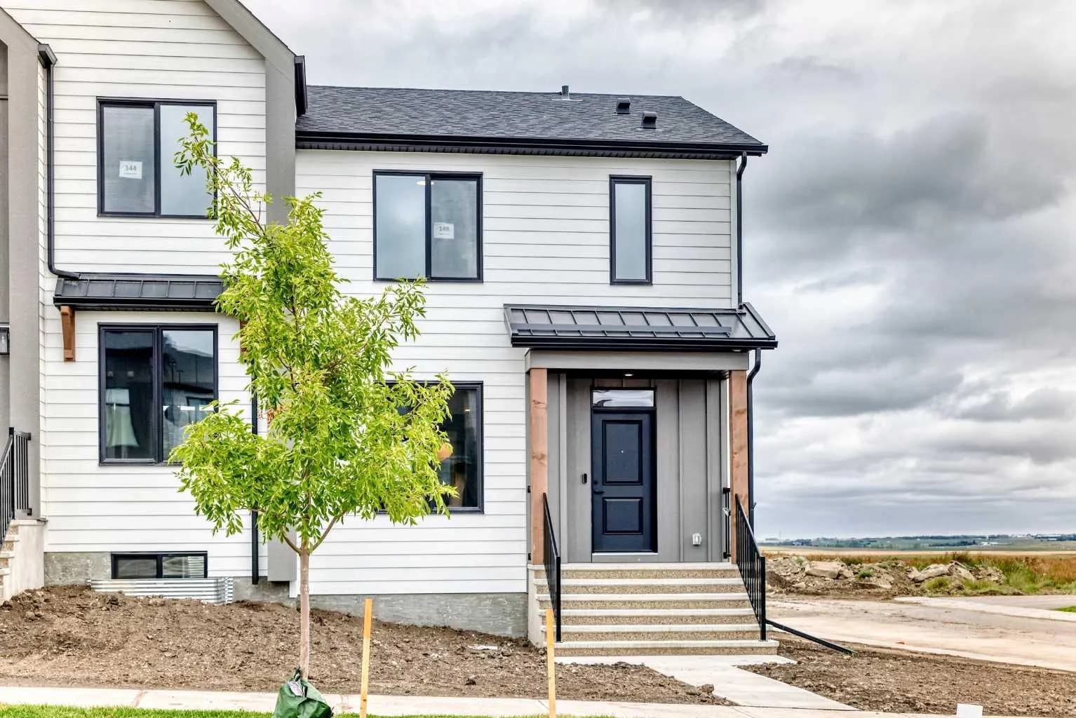 Semi Detached (Half Duplex)