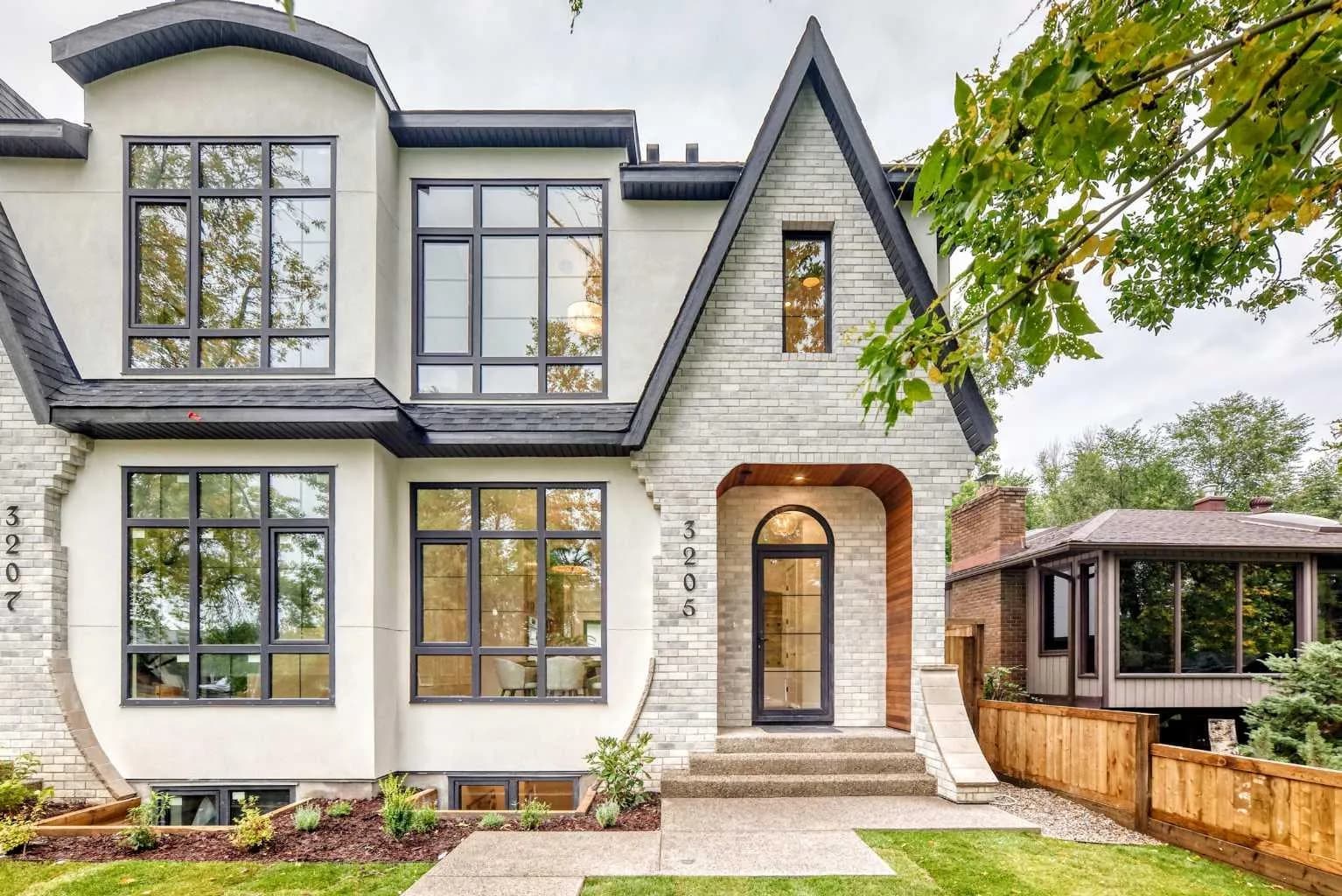 Semi Detached (Half Duplex)