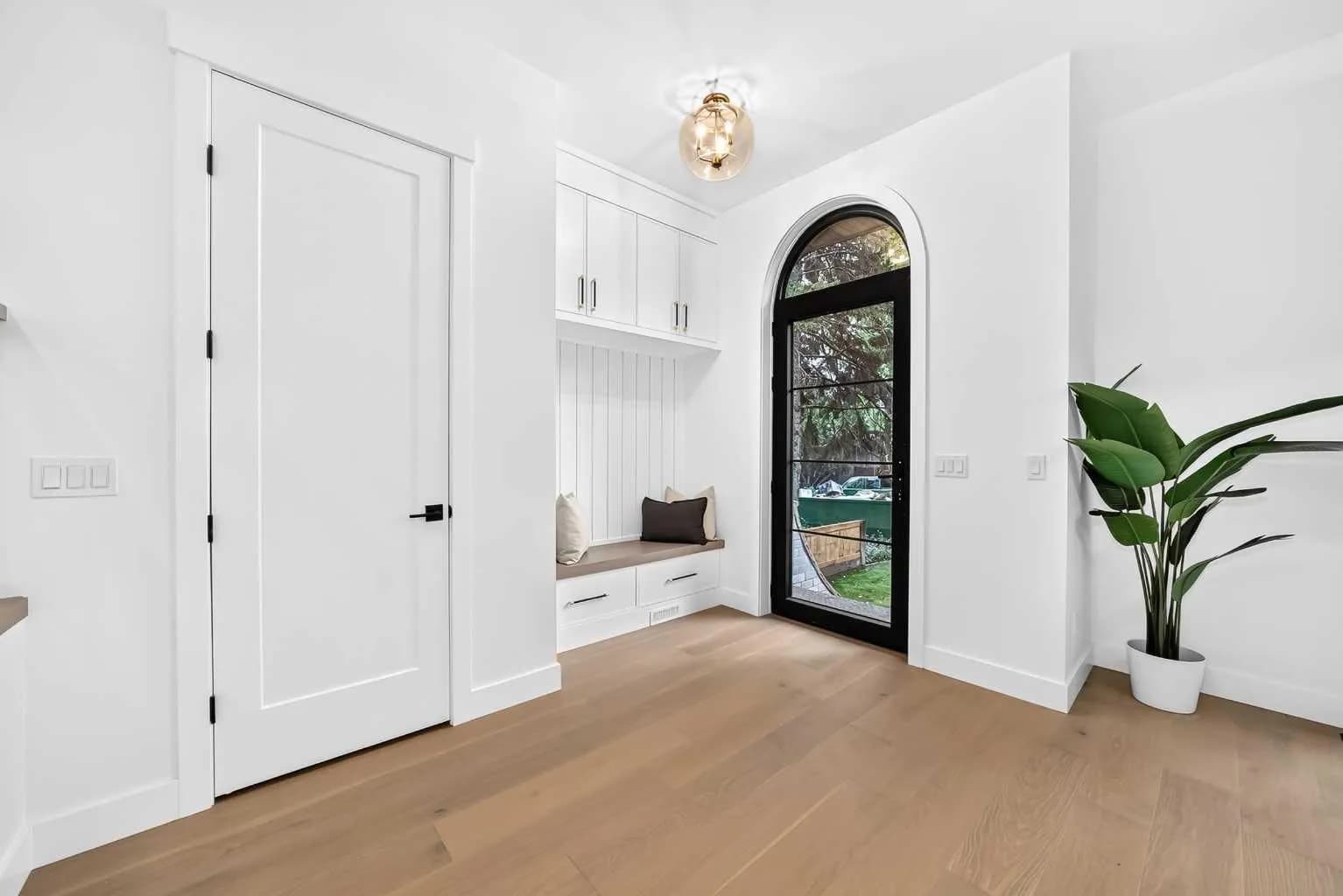 Semi Detached (Half Duplex)