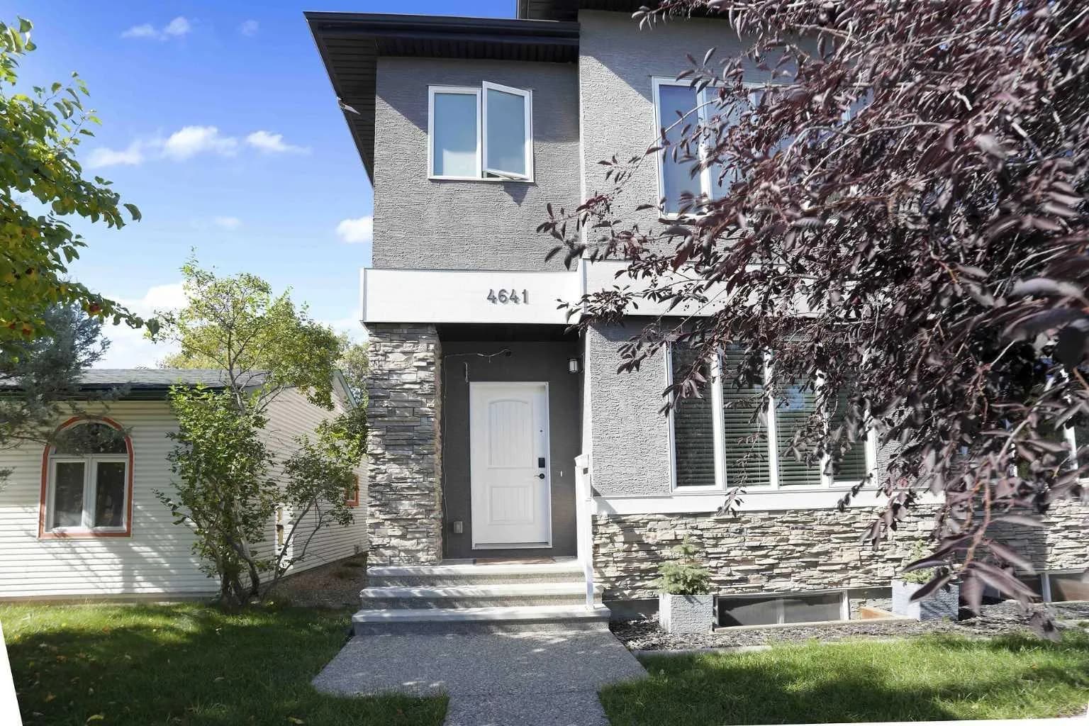 Semi Detached (Half Duplex)