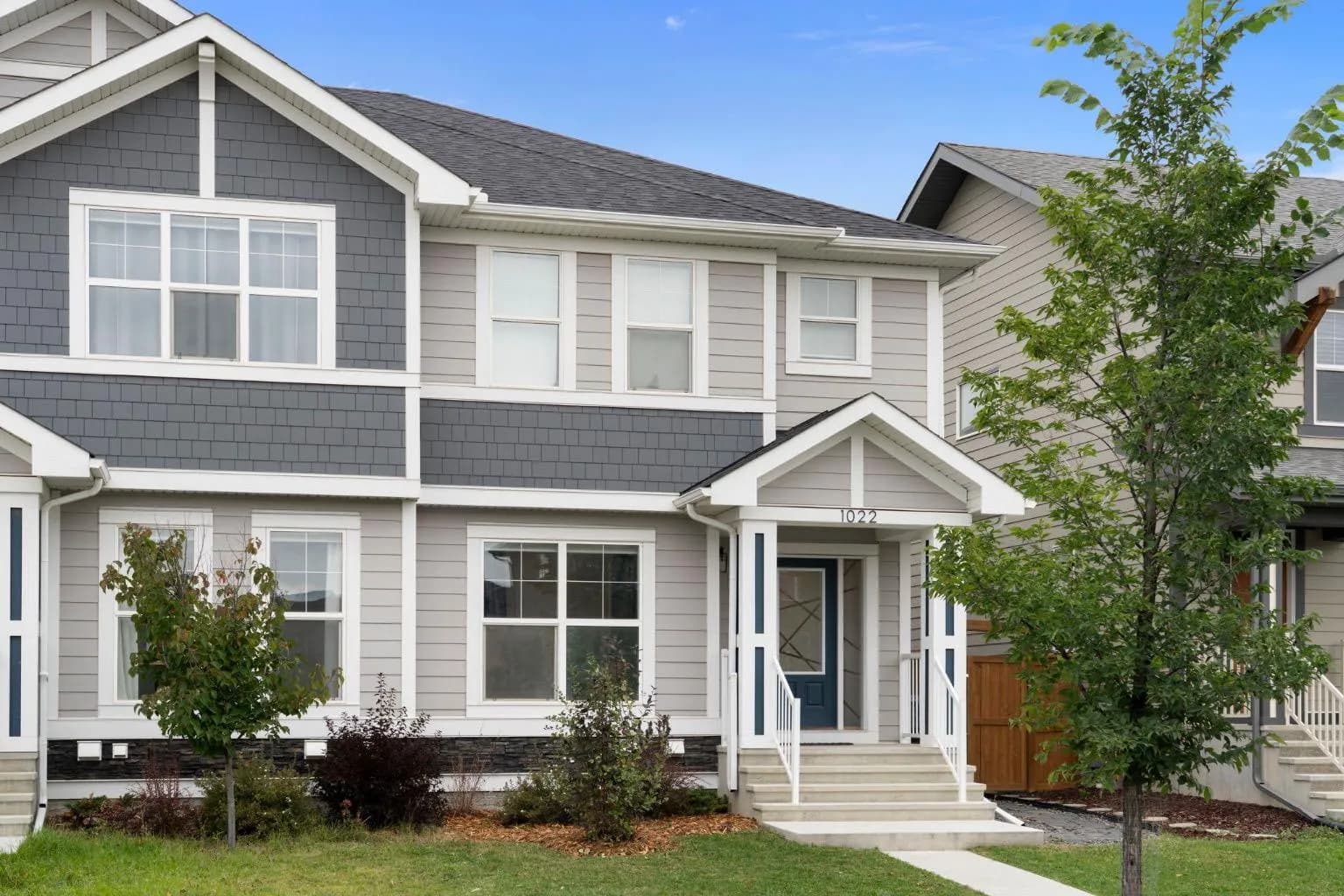 Semi Detached (Half Duplex)