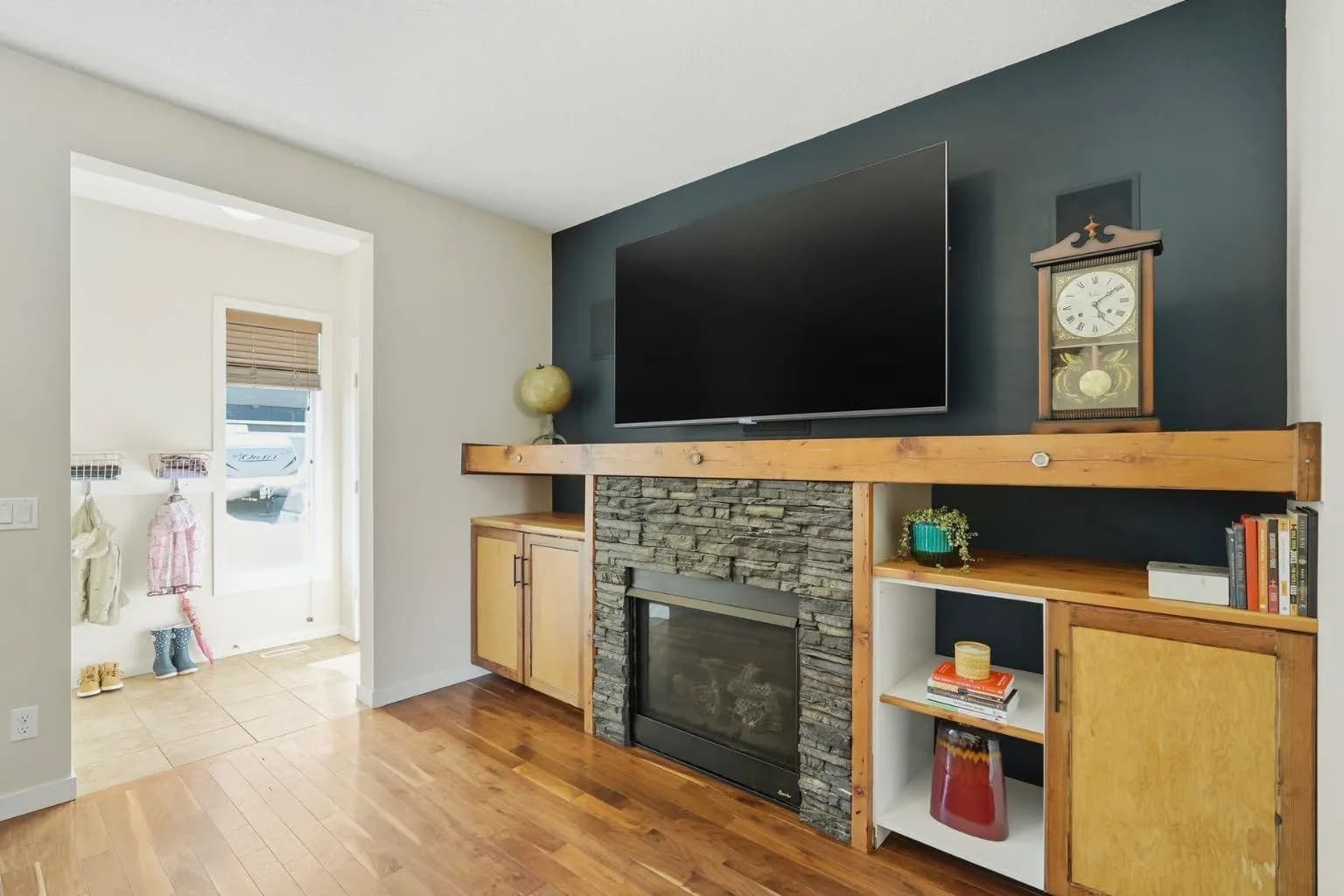 Semi Detached (Half Duplex)