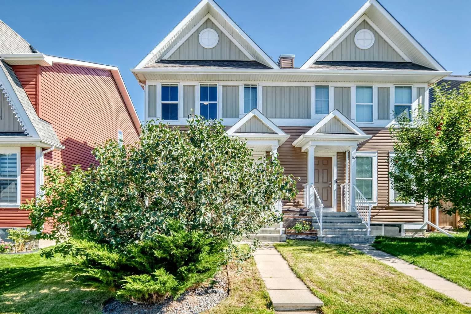Semi Detached (Half Duplex)