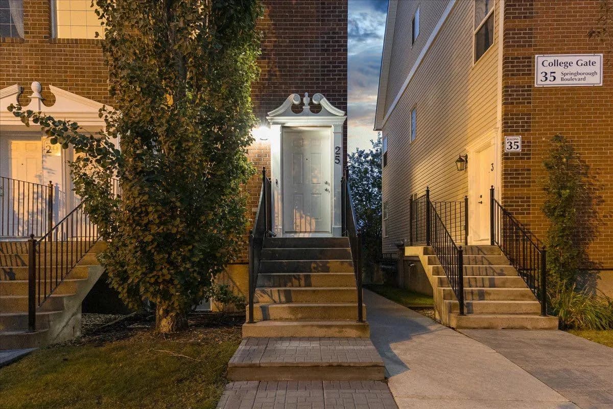 Row/Townhouse