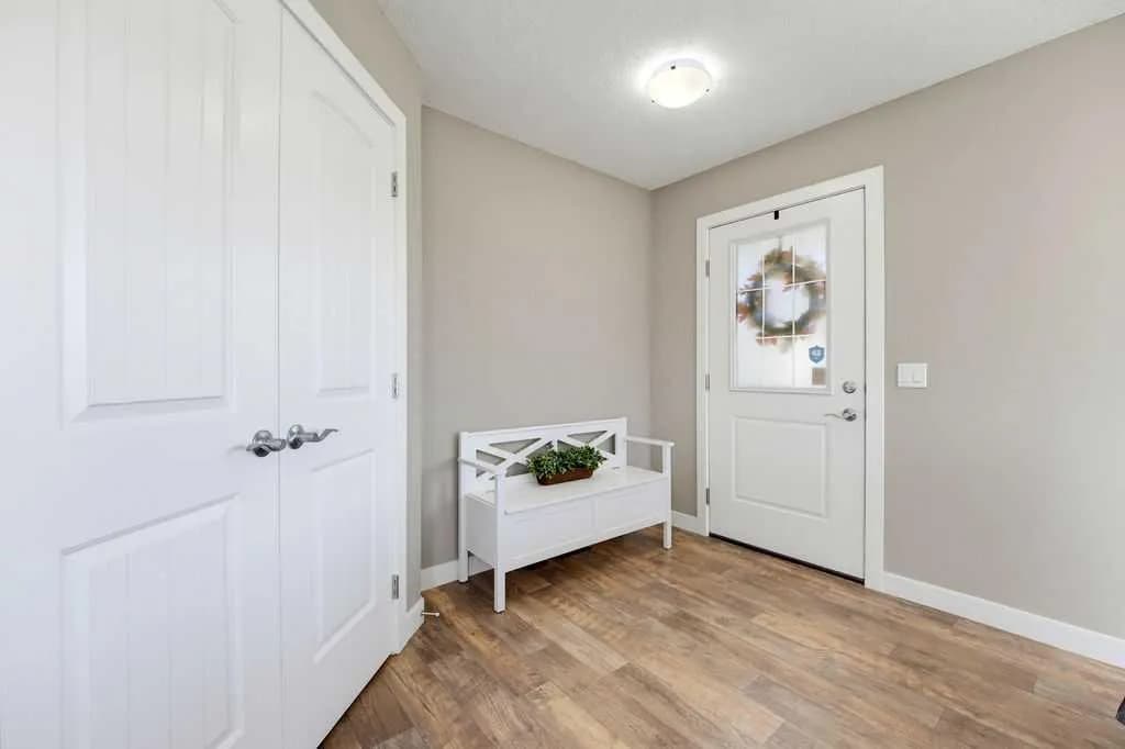 Semi Detached (Half Duplex)