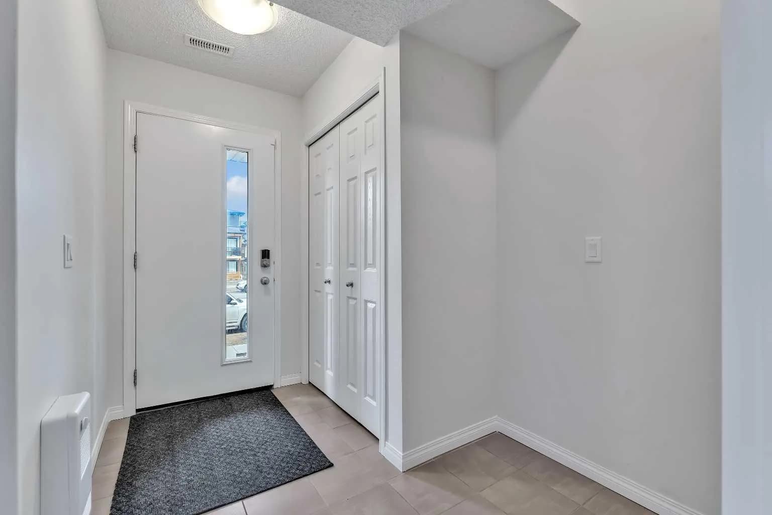 Semi Detached (Half Duplex)