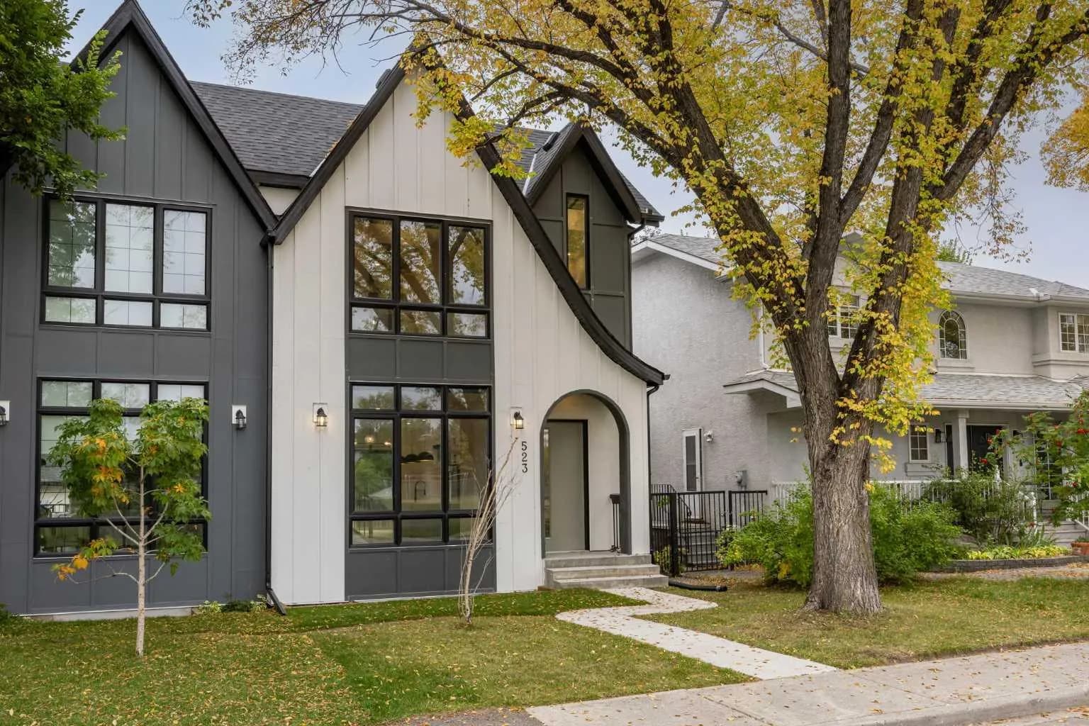 Semi Detached (Half Duplex)