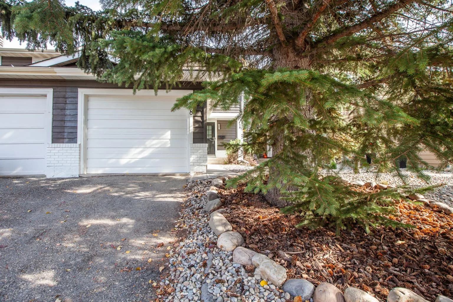 Semi Detached (Half Duplex)