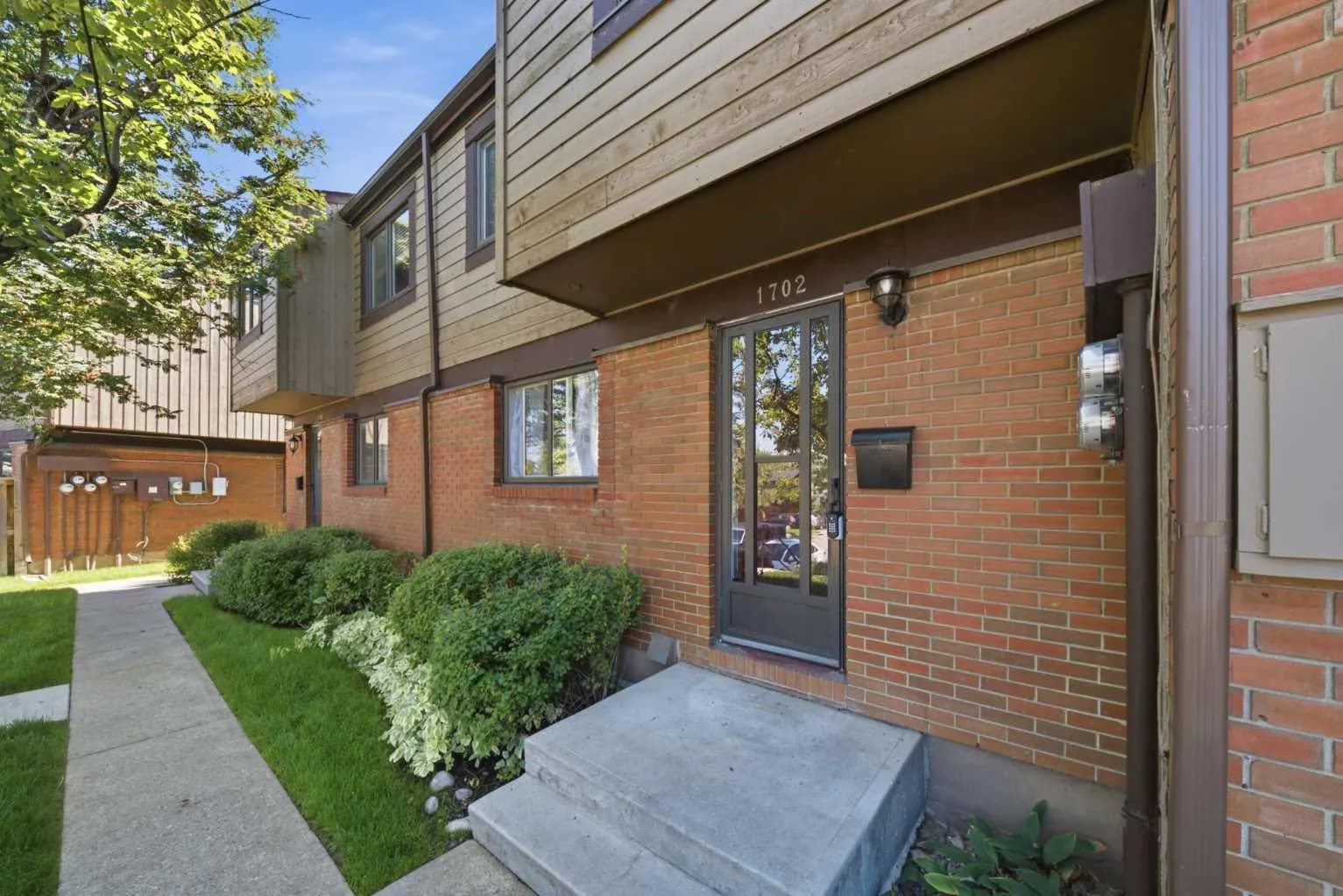 Row/Townhouse