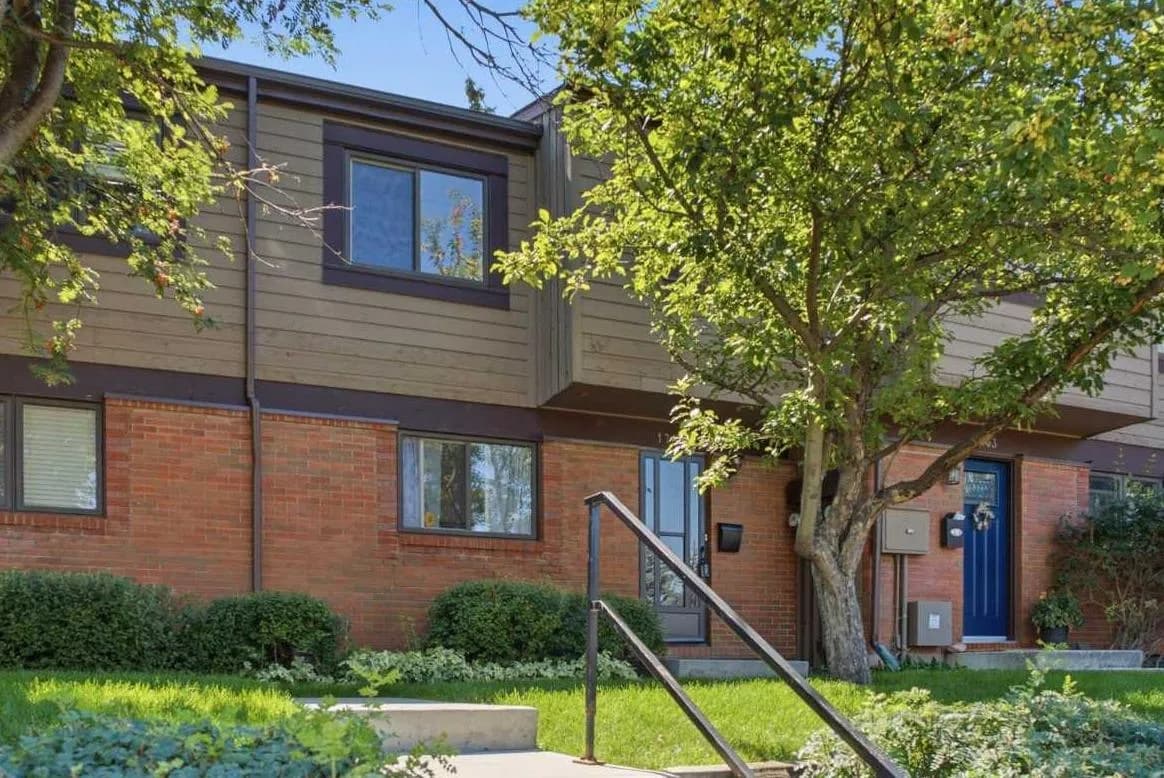 Row/Townhouse