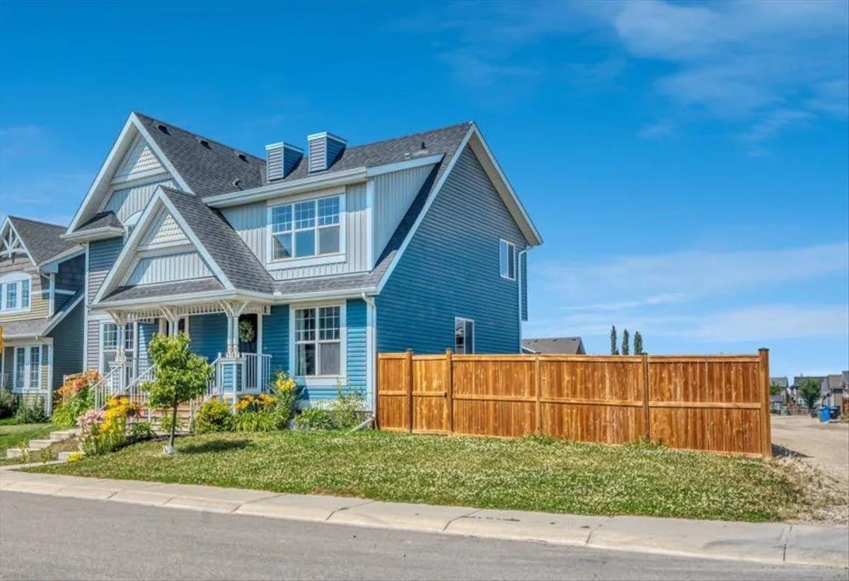 Semi Detached (Half Duplex)