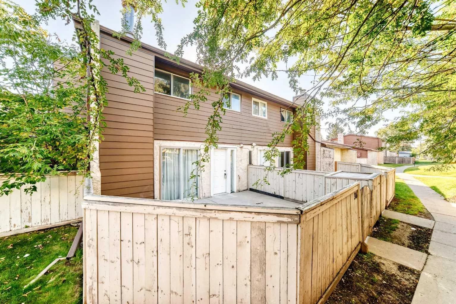 Row/Townhouse