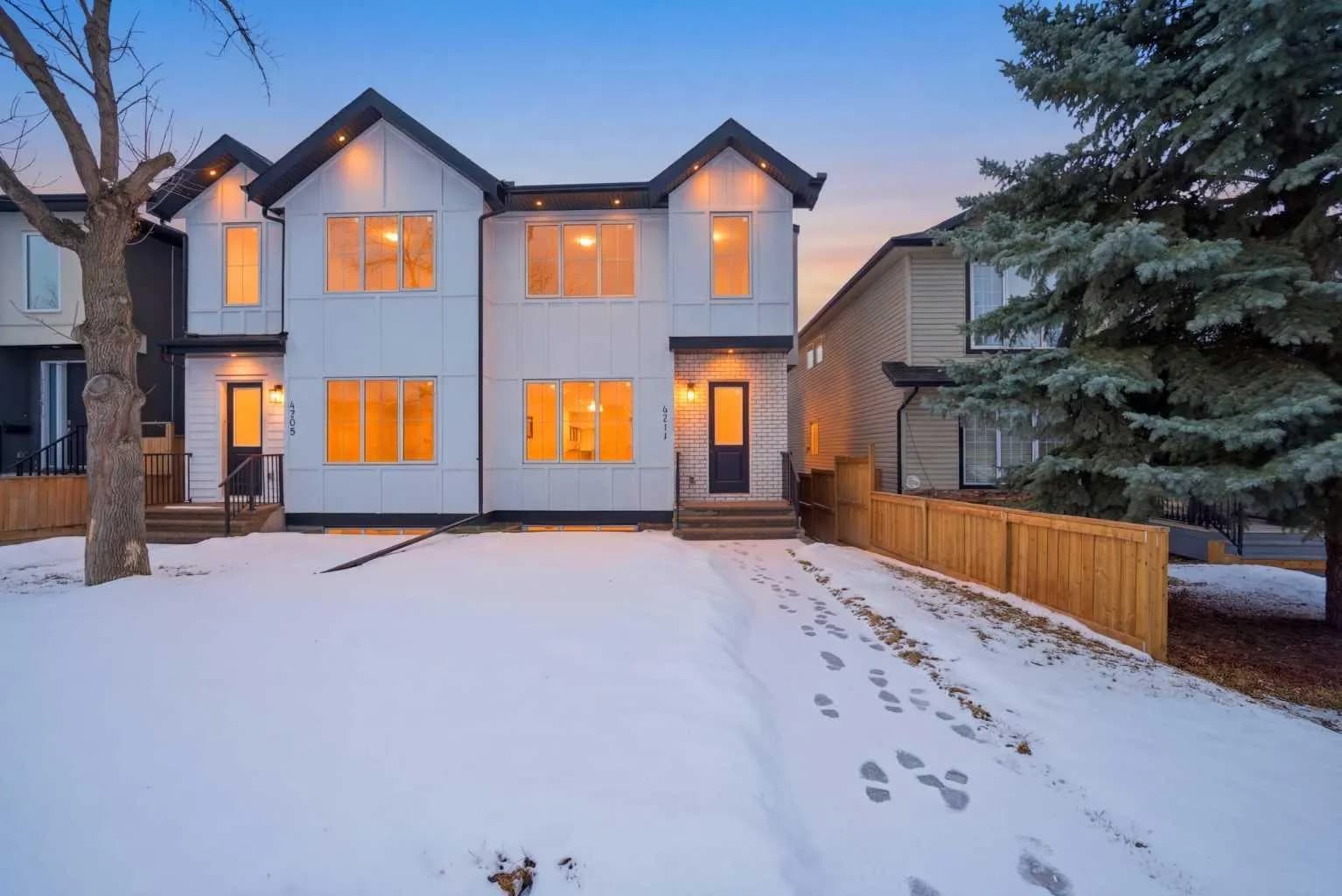 Semi Detached (Half Duplex)
