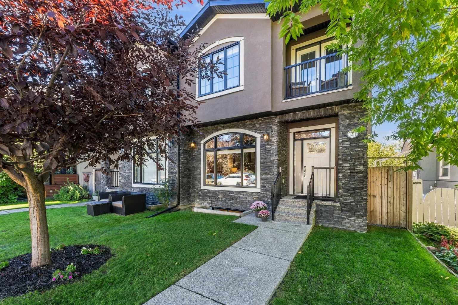 Semi Detached (Half Duplex)