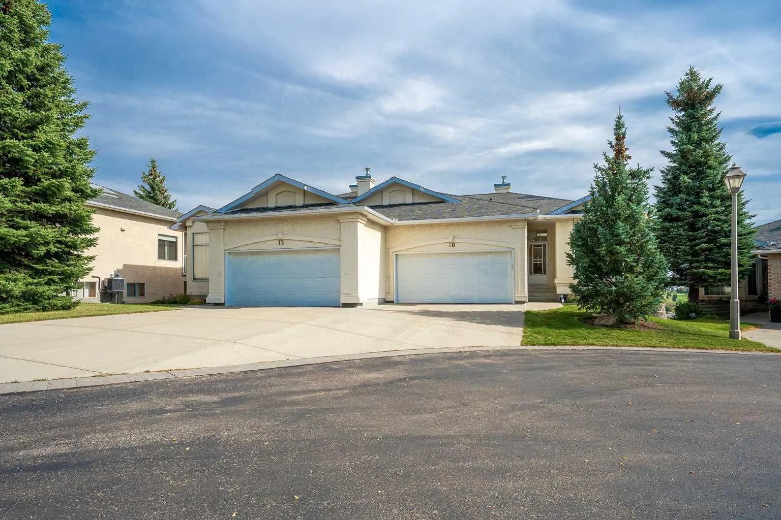Semi Detached (Half Duplex)
