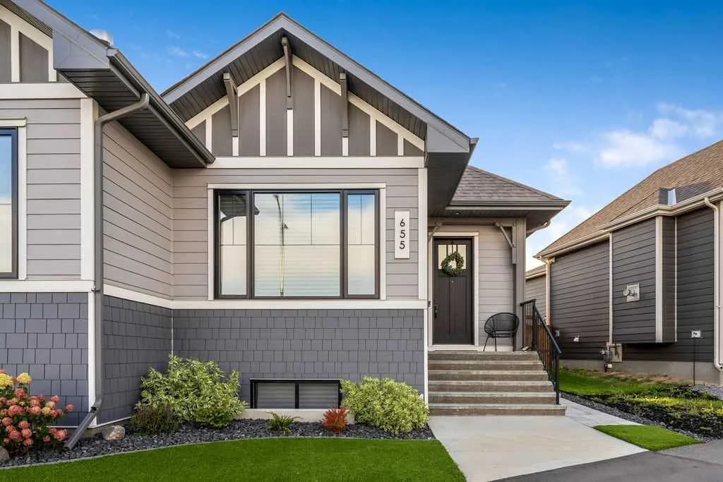 Semi Detached (Half Duplex)