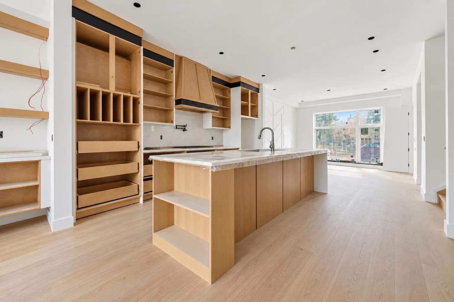 Semi Detached (Half Duplex)