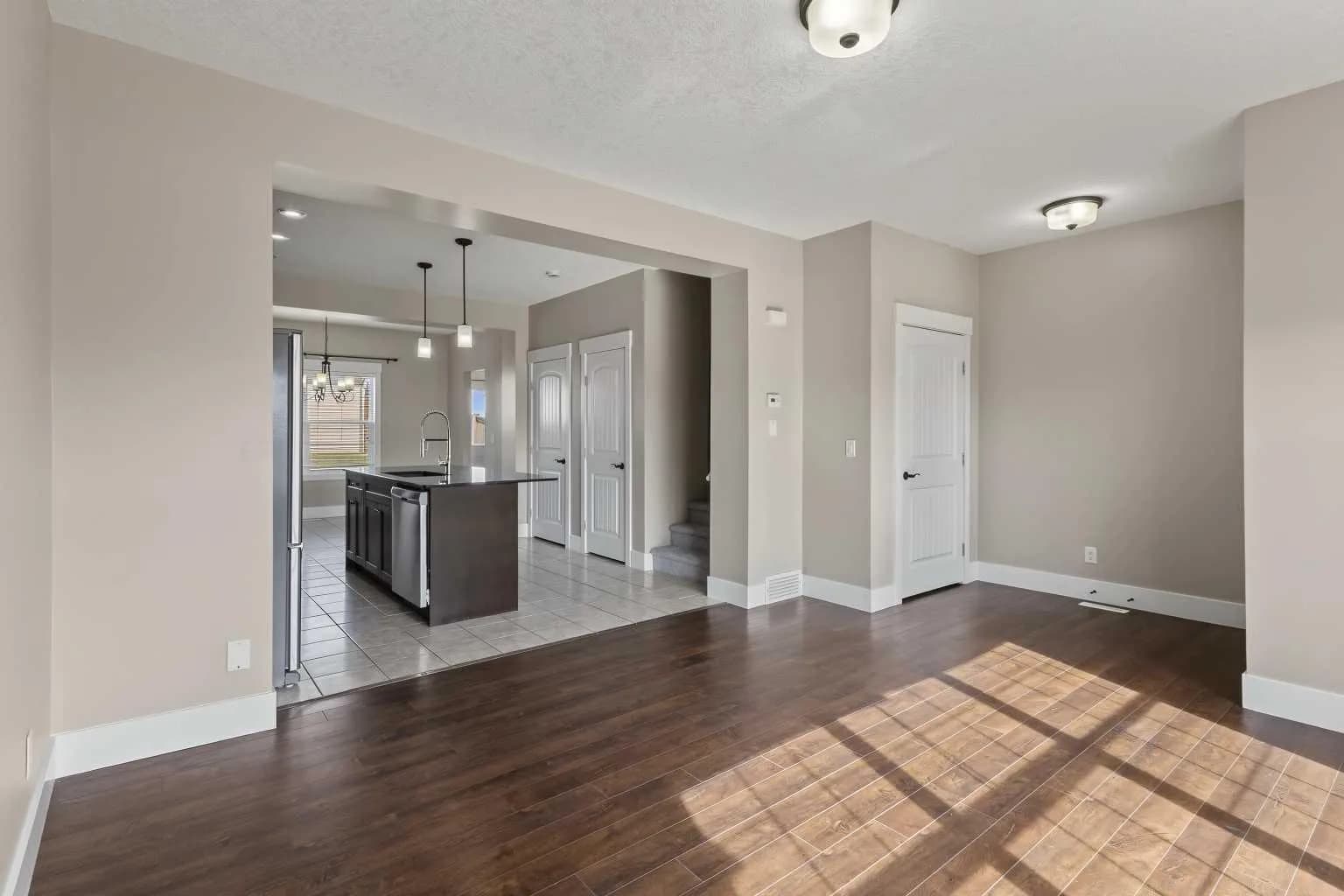 Semi Detached (Half Duplex)